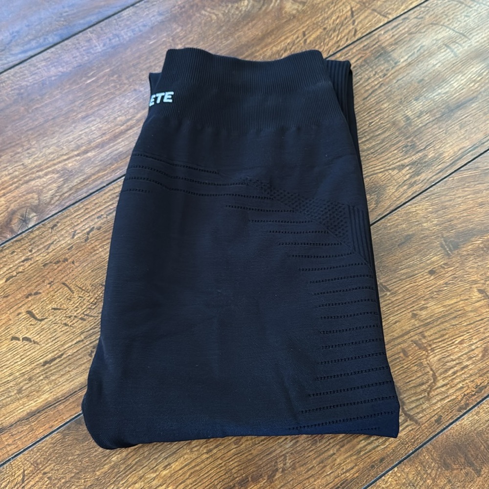 Alphalete Black Leggings HR